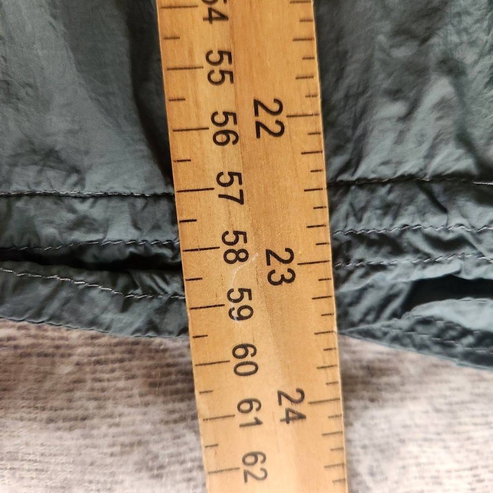 Lululemon Hood Lite Windbreaker Jacket Size 10 Lightweight Packable Green - Picture 6 of 6